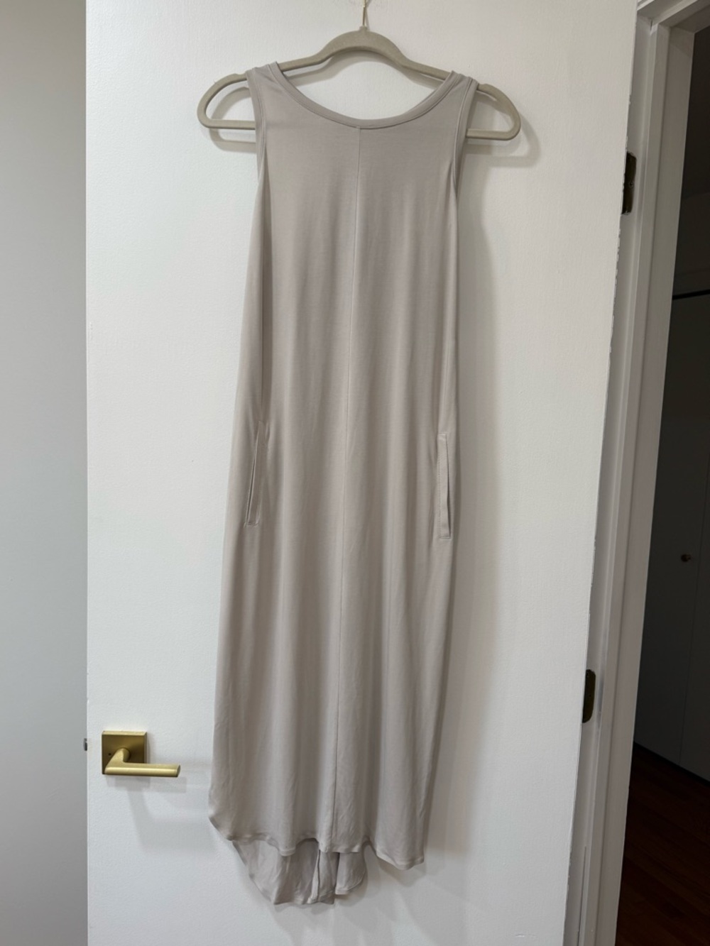 Kohl's Sleeveless Maxi Dress in Light Taupe